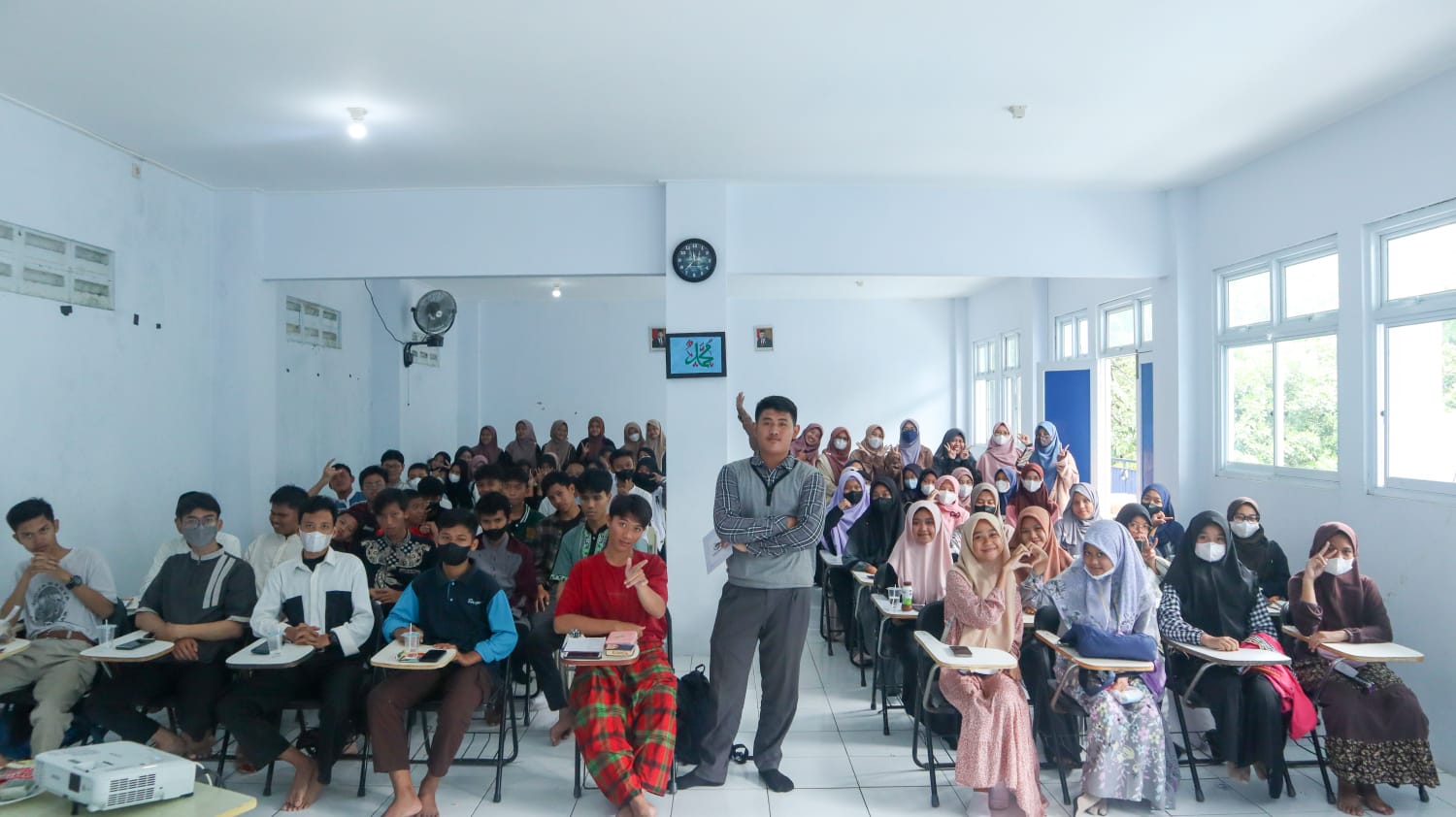 Sesi Dokumentasi dengan Seluruh Peserta Seminar / KSPM