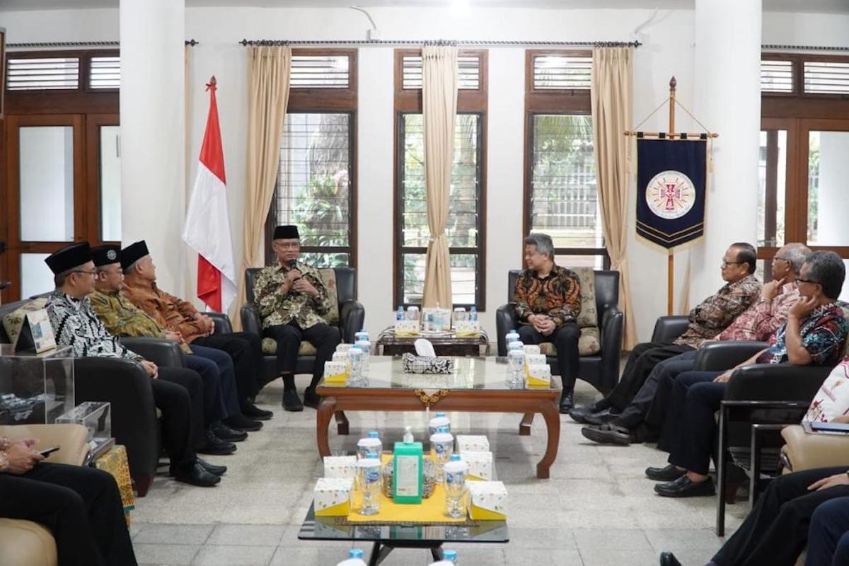 Pertemuan PP Muhammadiyah dengan Kantor Waligereja Indonesia / Sabili.id