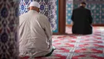 Bolehkah Shalat di Masjid yang Dibangun Orang Non Muslim yang Hartanya Tercampur Haram?
