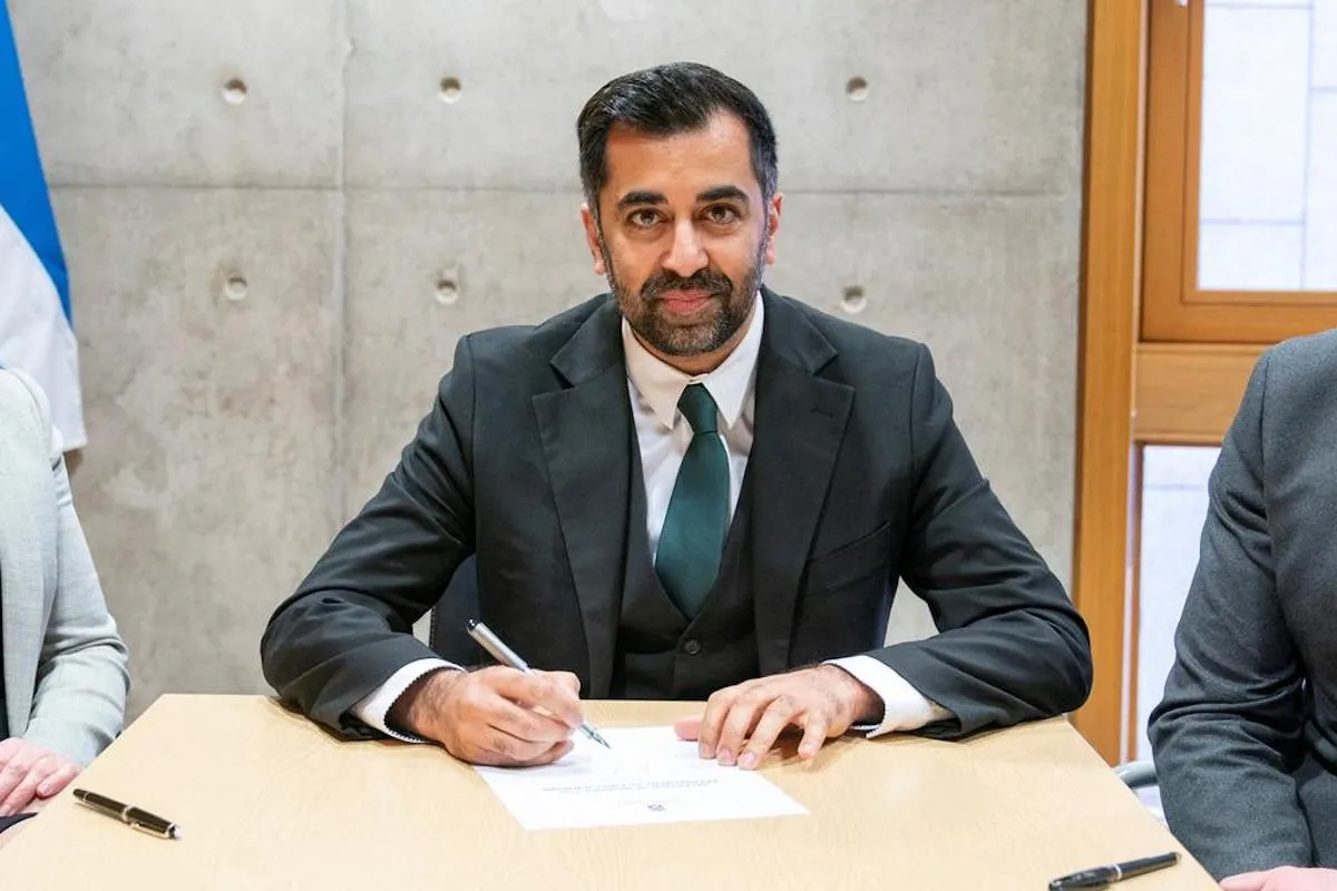 Humza Yousaf, Muslim Pertama yang Jabat Kepala Pemerintahan Skotlandia