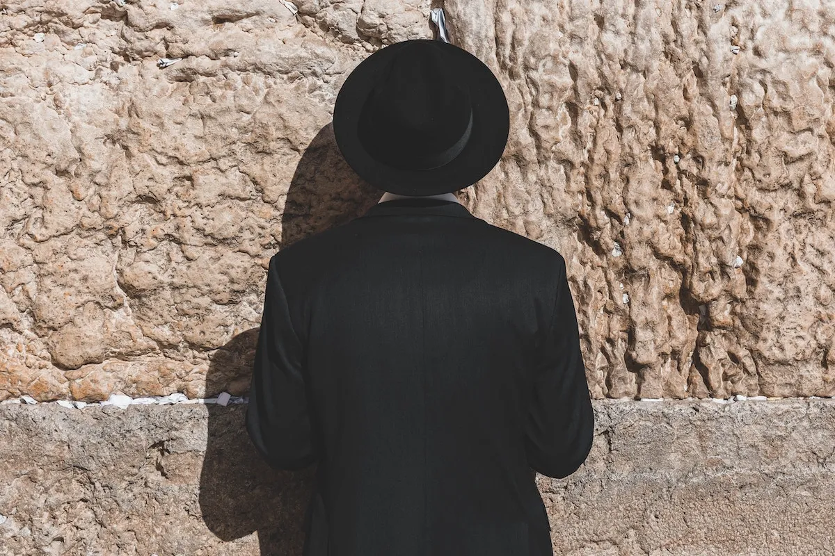 Apa Bedanya Umat Yahudi dengan Umat Lain?