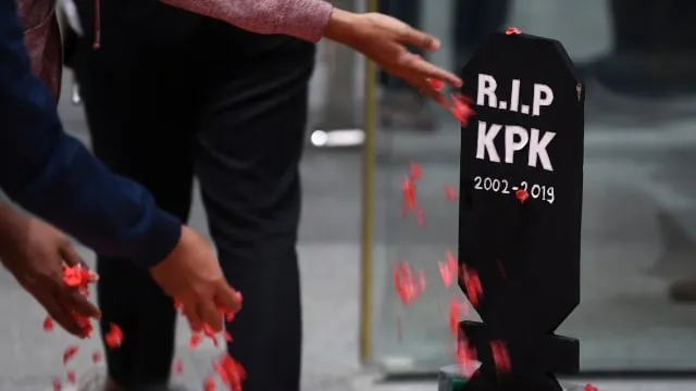 Dr. Abdullah Hehamahua: “UU Nomor 19 Tahun 2019 Sakaratulmautkan KPK!”