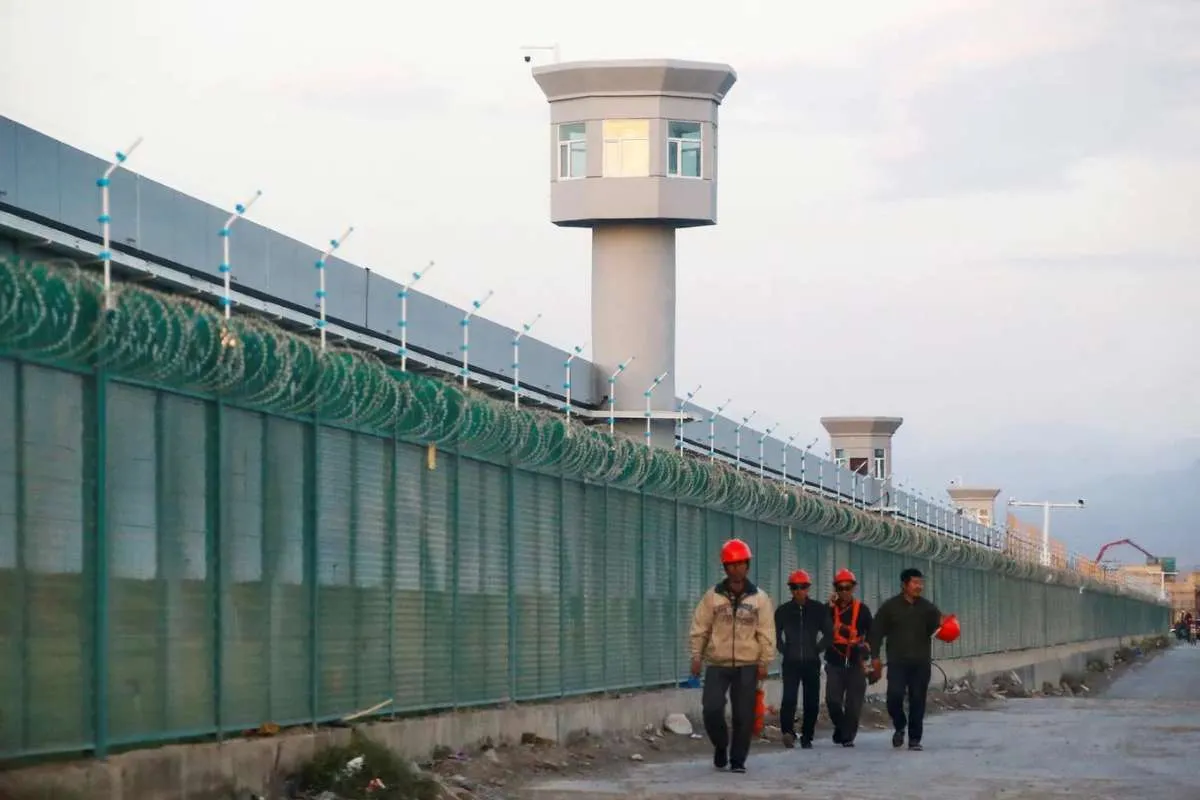 Enam Puluh Sembilan Tahun Genosida Uighur