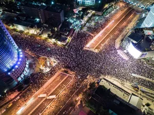 Israel Memanas!! Puluhan Ribu Warga Demo hingga Ancaman Perang Saudara