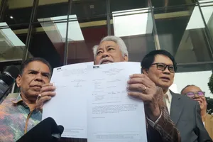 Erick S. Paat, SH, MH: “Jika Punya Hubungan Kekeluargaan Ketua Majelis Harus Mengundurkan Diri”