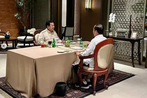 Makan Bareng Jokowi–Prabowo dan “The Last Supper”