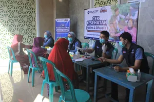 Erlazet Charity Canangkan Bakti Sosial dan Cek Kesehatan untuk Buruh Tani di Karawang