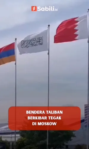 Bendera Taliban Berkibar Tegak di Moskow