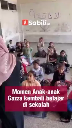 Momen Anak-anak Gazza Kembali Belajar di Sekolah
