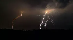 Menyalahkan Cuaca Ektrem, Mengabaikan Fakta Deforestasi