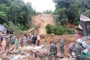 Kompleksitas Kerusakan Tanah Dan Bencana: Sebuah Investigasi Ilmiah Mekanika Tanah