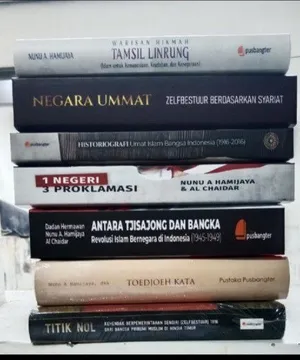 Politik  Historiografi : History - His Story & Takhayul Politik