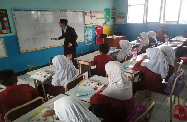 Kiprah Guru Wujudkan Indonesia Gemilang
