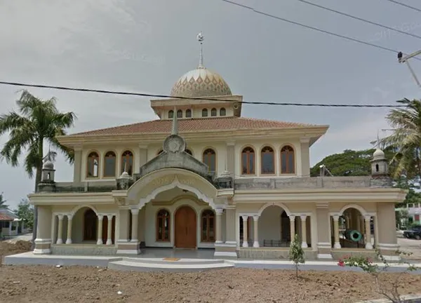 Istimewanya Masjid Jami' Al Mujahidin Pondok Soga