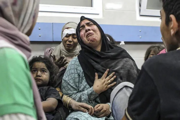 Zionis Israel Mendapat Kecaman Internasional atas Pembantaian 500 Warga Sipil di Sebuah Rumah Sakit