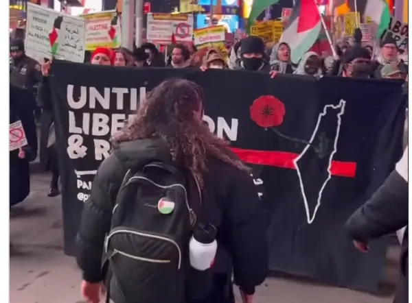 Lawan Ambisi Busuk Trump, Demonstrasi Besar-Besaran Pecah di New York