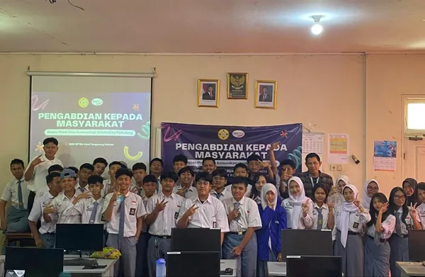 Dosen Ilmu Komunikasi UNPAM Bimbing Siswa SMK IPTEK Tangsel Bijak di Media Sosial