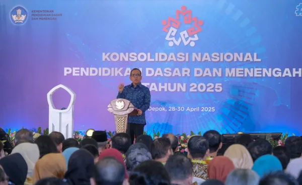 Menko PMK Sebut Mendikdasmen Lokomotif Hadapi Tantangan Pendidikan yang Kian Sulit di Masa Depan