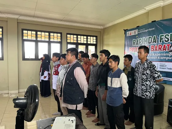 RAPIMDA I FSLDK Priangan Barat Perkuat Restrukturisasi Kepemimpinan Dakwah Kampus