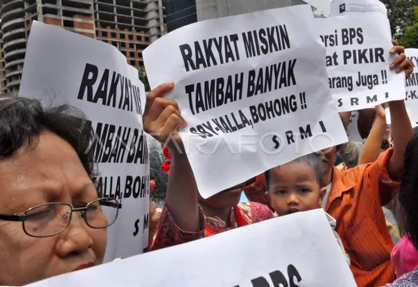 Di Negeri yang Perutnya Kosong, Demokrasi Tak Berarti
