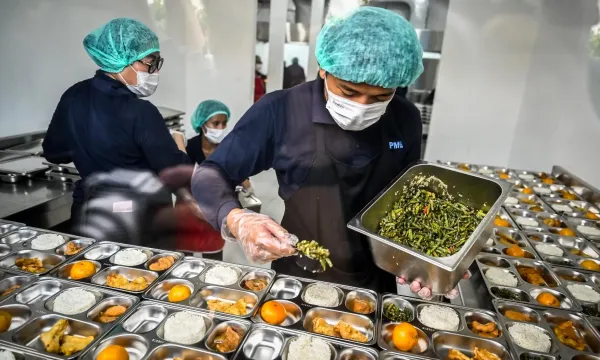 MBG dalam Jebakan Right Of Food: Prioritas yang Diabaikan dan Komitmen yang Ditagih