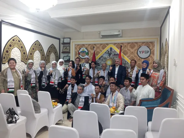 Sudarnoto Ingatkan, Hati-hati! Manuver Licik Penjajah Israel Menjerat Indonesia