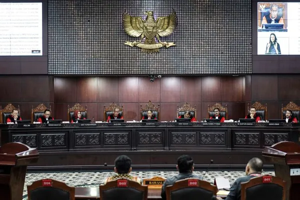 UU Ketenagakerjaan (Baru), Akankah Berujung Perppu?